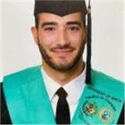 Me llamo Alejandro Gómez, soy Graduado en Educación Primaria con especialidad en Pedagogía Terapéutica y Audición y Lenguaje.